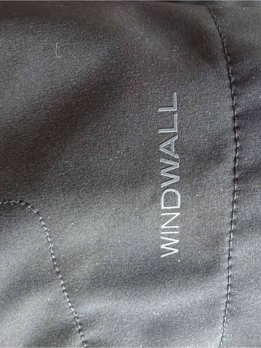 The North Face Men's Black Hooded Apex Elevation Windwall Jacket